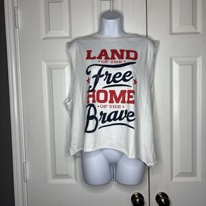 Celebrate Patriotic White Graphic Crop Tee Large Land of the Free Shirt